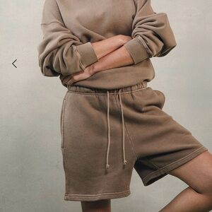 Elwood Core Sweatpant - Vintage Brown